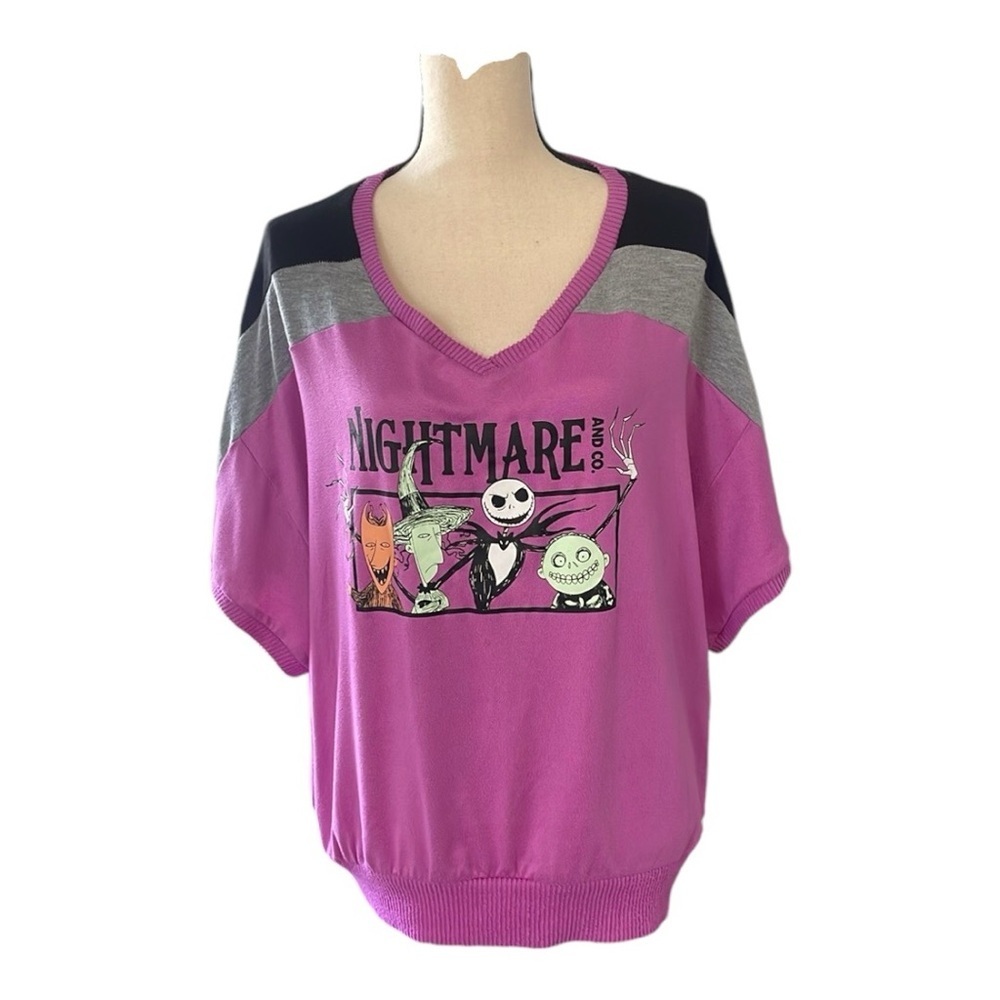 ♥️Disney♥️Nightmare Before Christmas Women’s V-Neck sleep top size (2X)